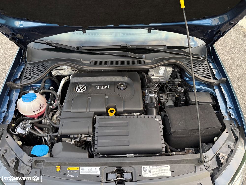 VW Polo 1.4 TDi Confortline Nav DSG - 9