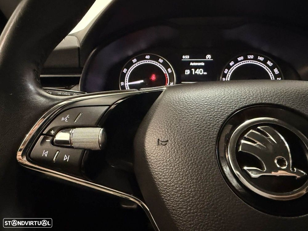 Skoda Kamiq 1.0 TSI Ambition - 19