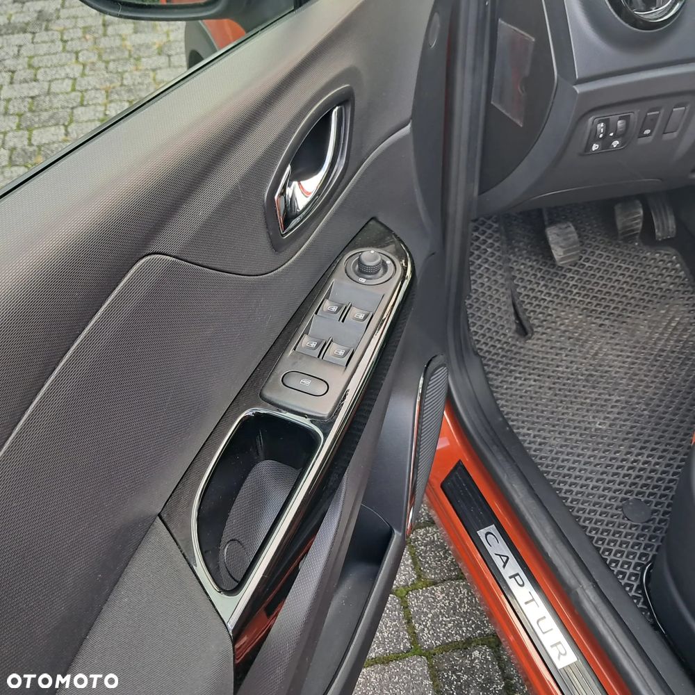 Renault Captur - 10
