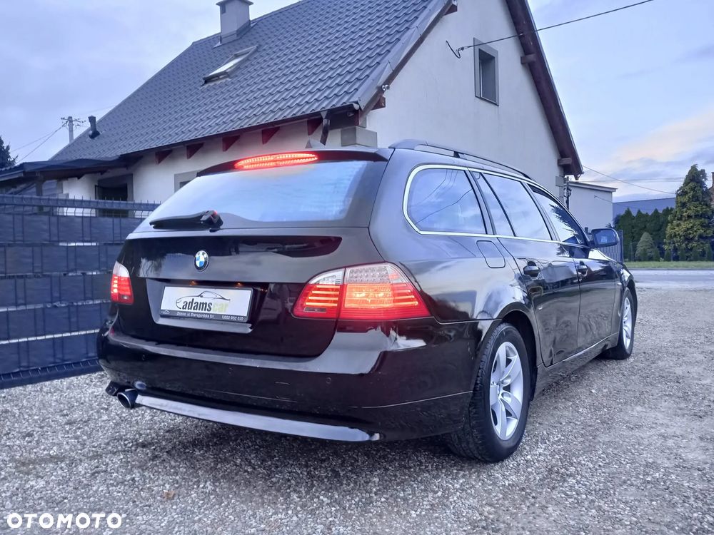 BMW 5 Series 2009 photo 4