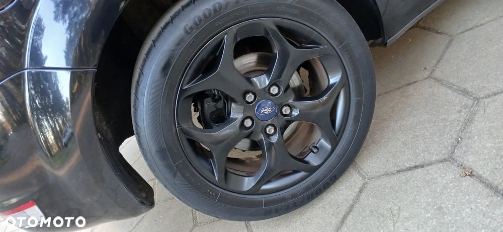 Ford Focus ver-1-6-platinium-x - 33