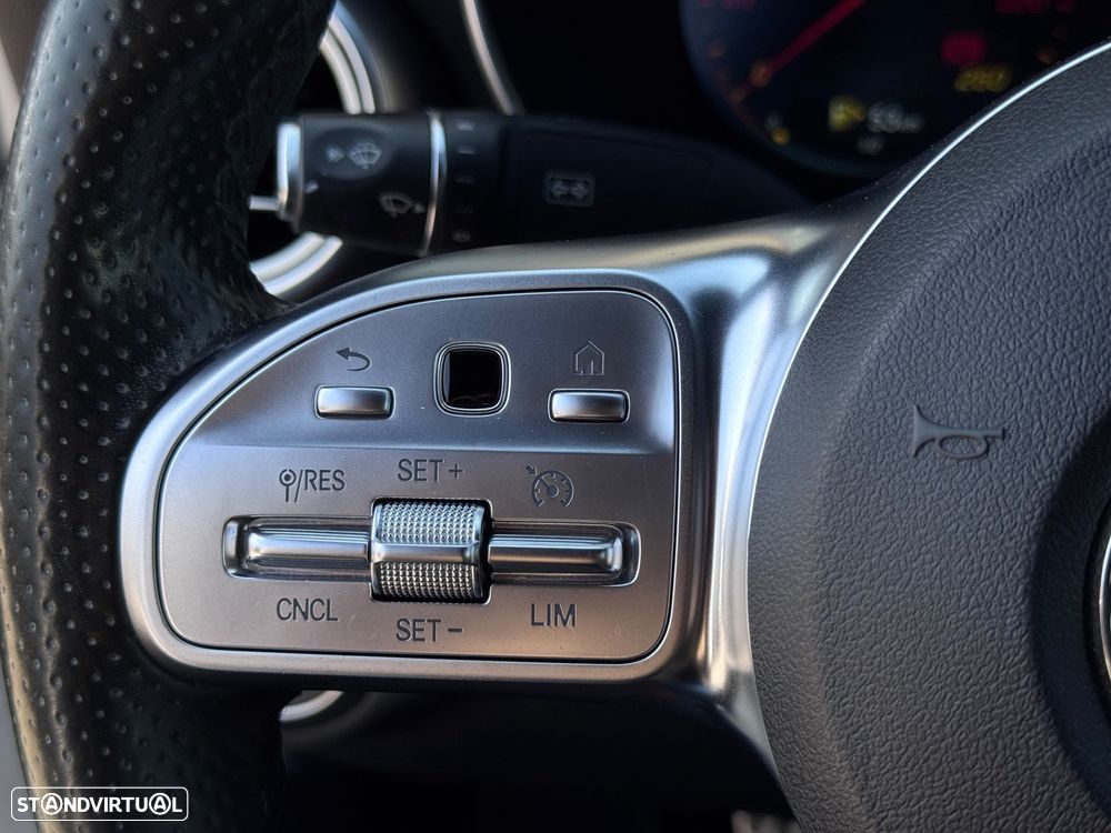 Mercedes-Benz C 180 d AMG Line - 21