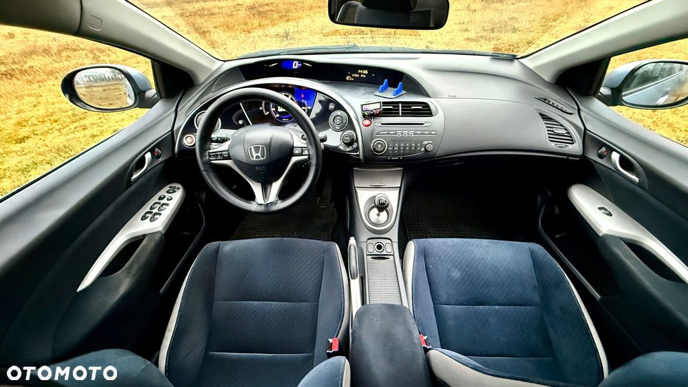 Honda Civic 1.4 Comfort - 17