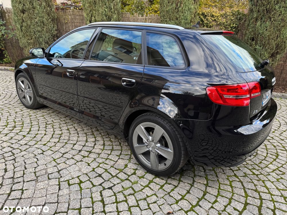 Audi A3 2.0 TDI DPF S line Sportpaket - 3