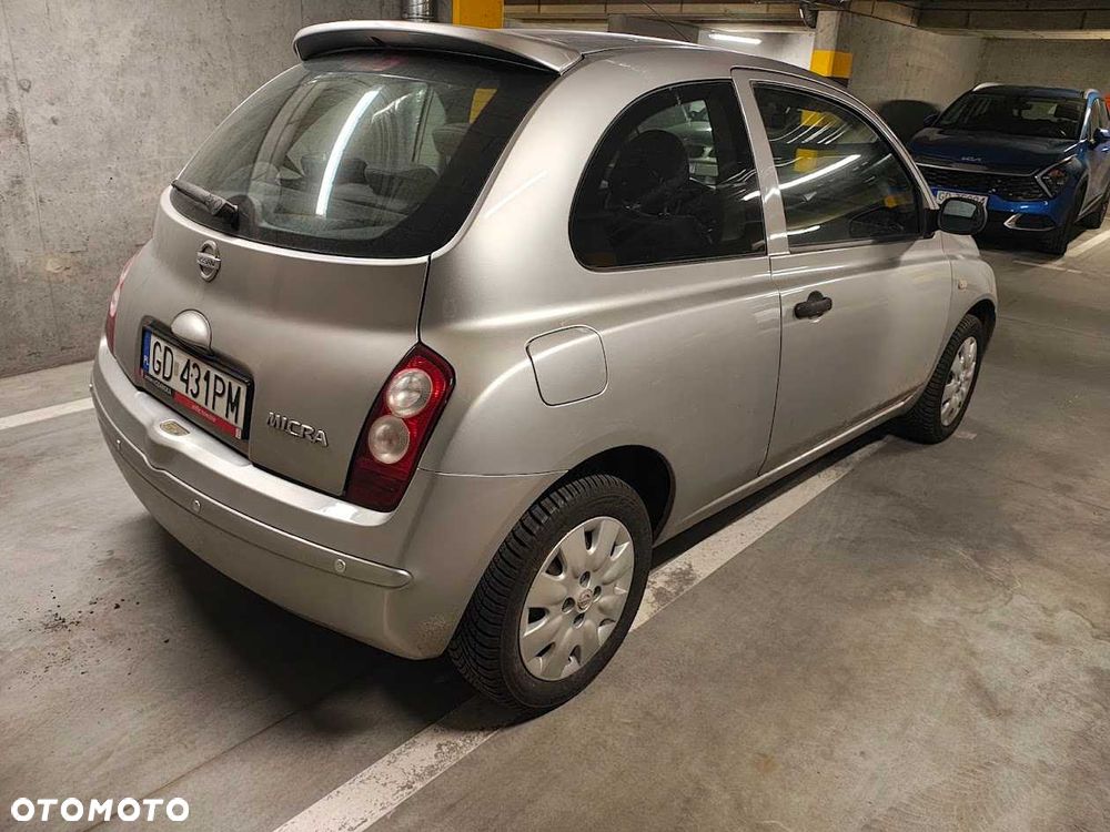Nissan Micra - 5