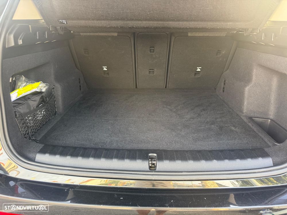 BMW X1 sDrive18i xLine - 12