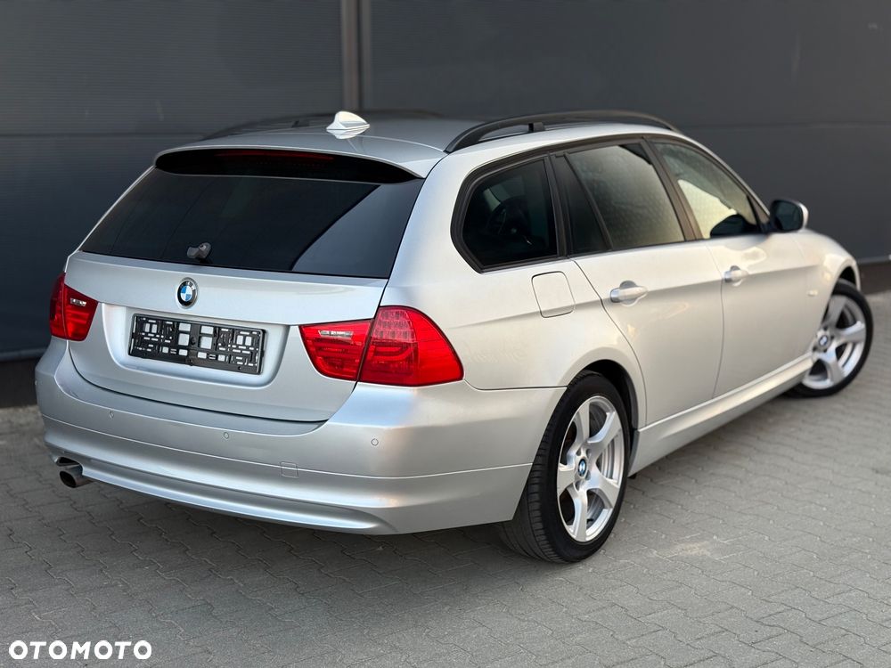 BMW Seria 3 318d DPF - 9
