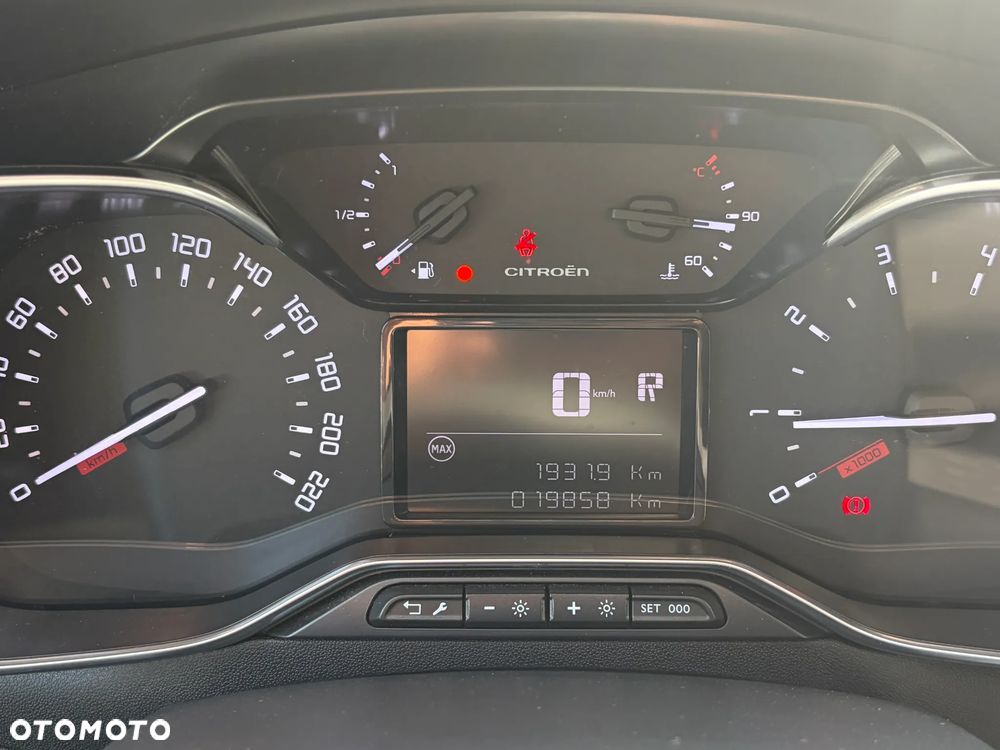 Citroën C3 1.2 PureTech Max EAT6 - 19