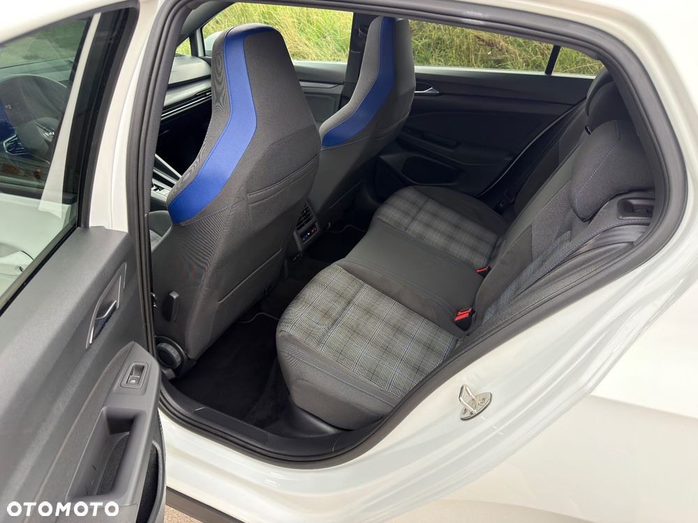 Volkswagen Golf 1.4 eHybrid OPF DSG GTE - 25