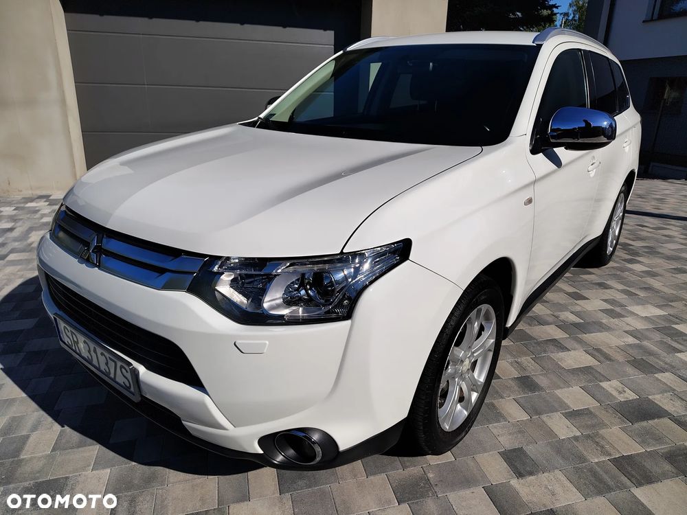 Mitsubishi Outlander 2.0 Intense 2WD - 2