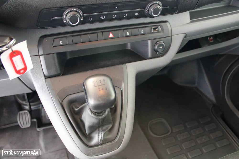 Peugeot Expert 1.5 Bluehdi Premium 6 lugares - 13