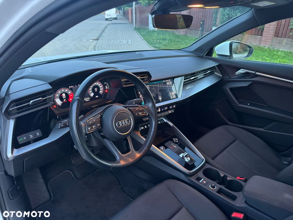 Audi A3 Limousine 30 TFSI mHEV S tronic - 9