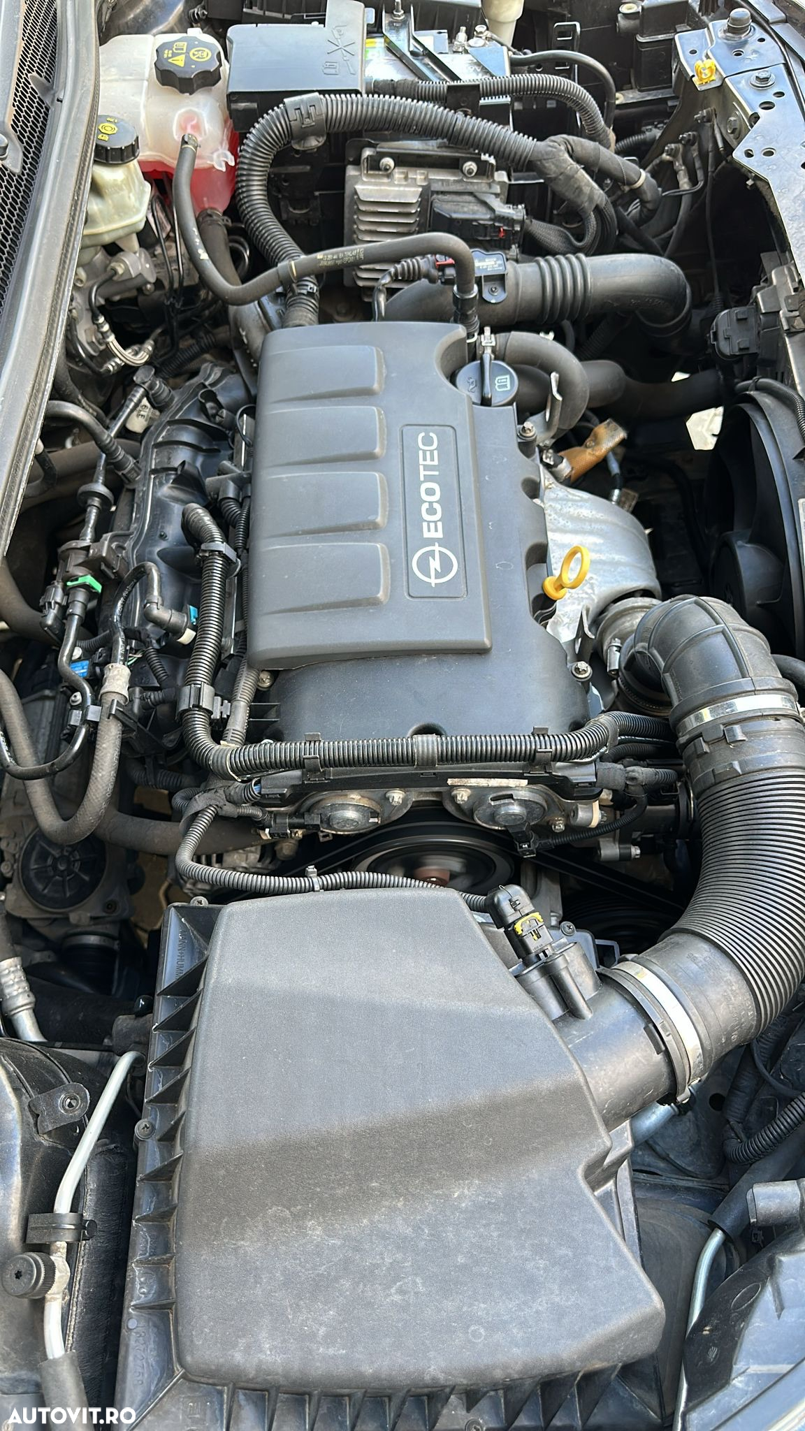Opel Astra 1.4 Turbo Cosmo - 9