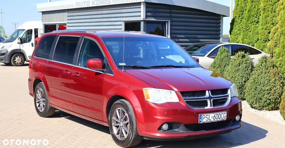 Dodge Grand Caravan - 4