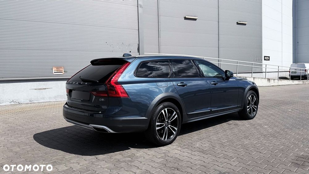 Volvo V90 Cross Country D5 AWD - 1
