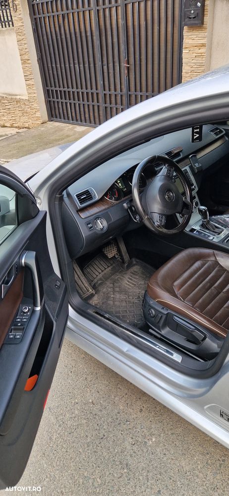 Volkswagen Passat - 6