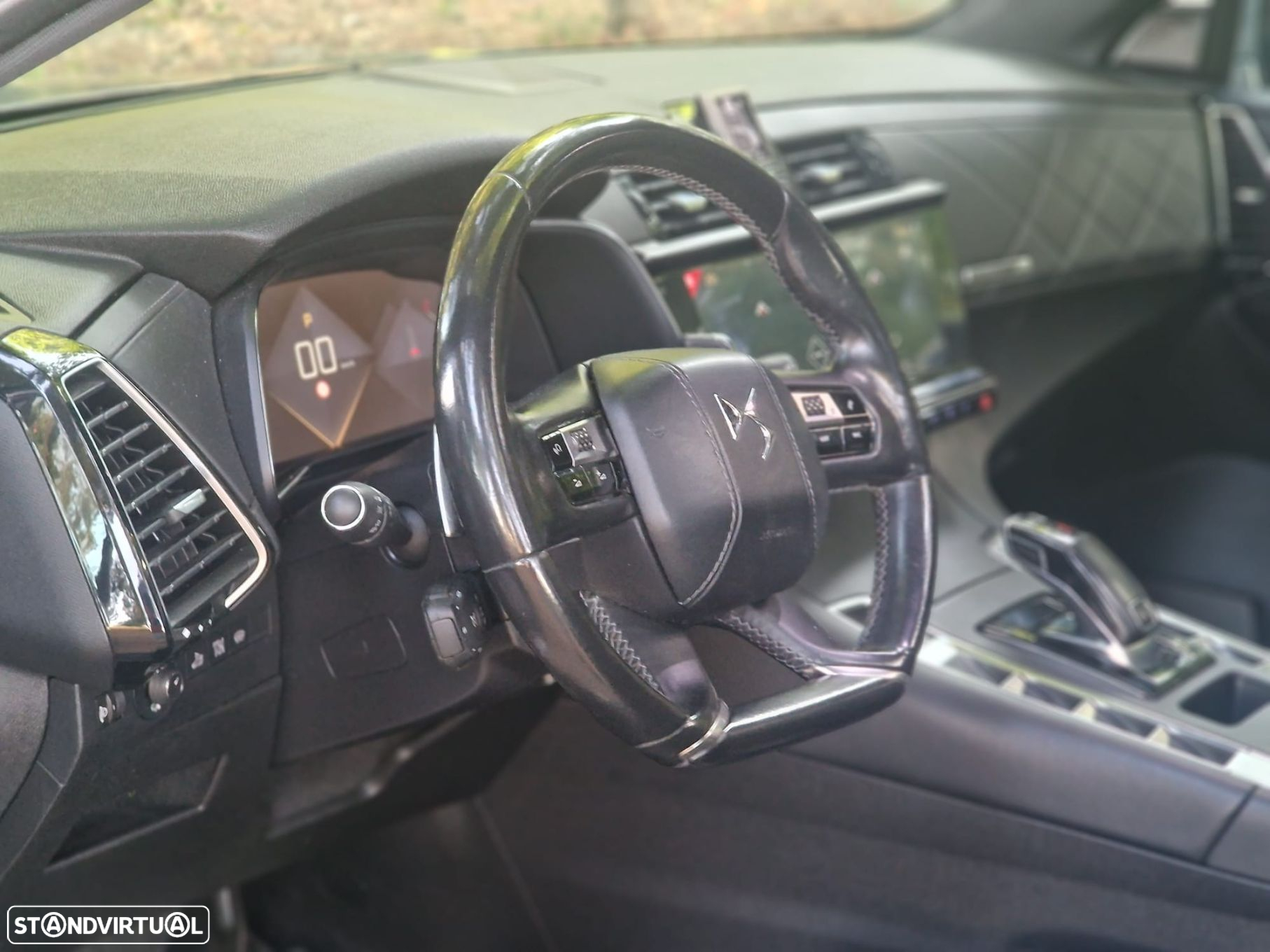 DS DS7 Crossback 1.6 THP Rivoli EAT8 - 36