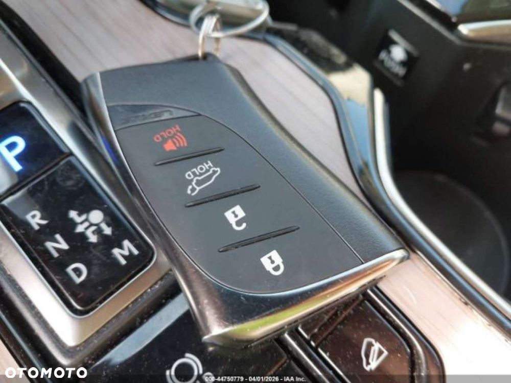 Lexus RX - 11