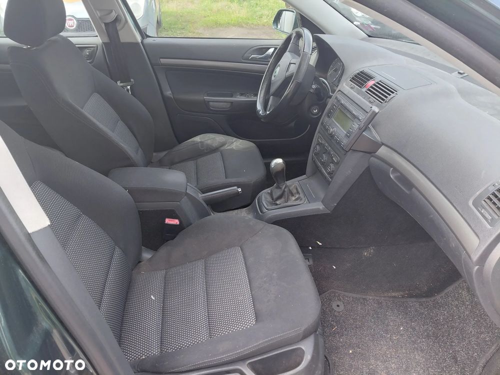 Skoda Octavia 2.0 TDI Edition 100 DPF - 16