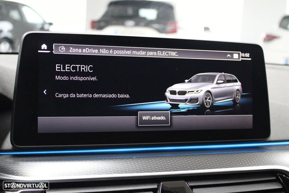 BMW 530 e Pack Desportivo M - 19