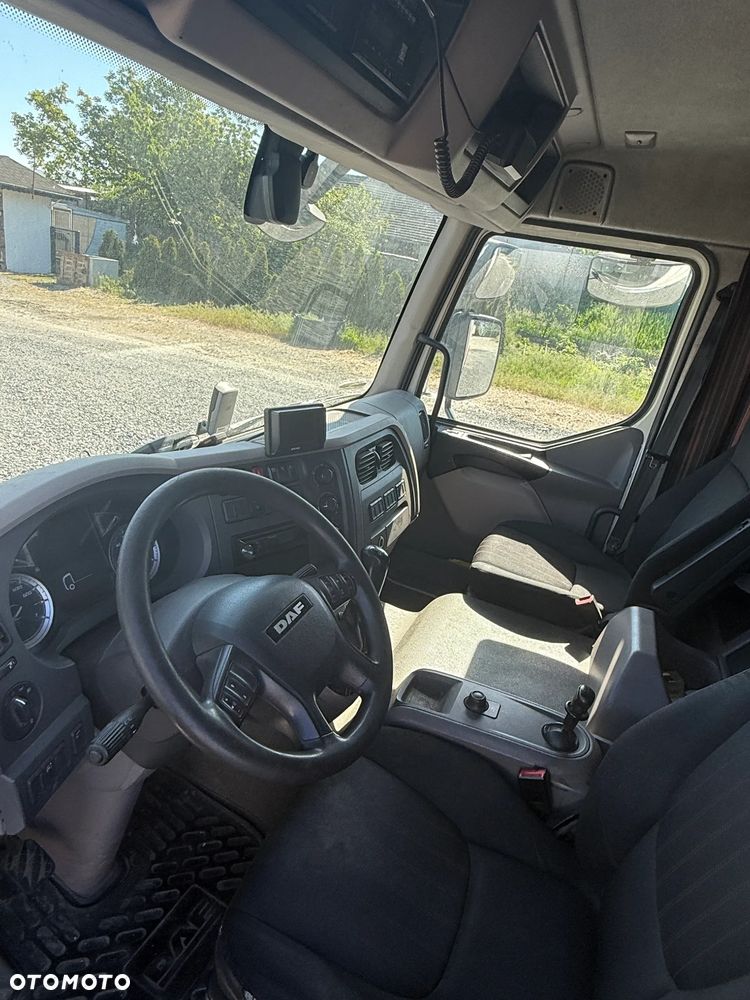 DAF LF - 12