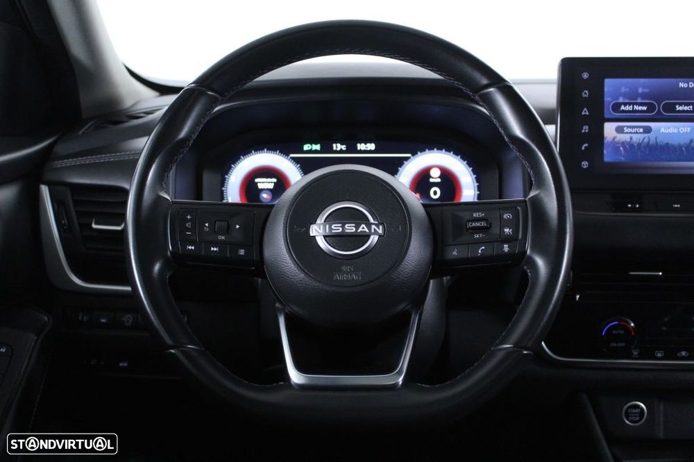 Nissan Qashqai 1.3 DIG-T N-Connecta LED+SKY - 19