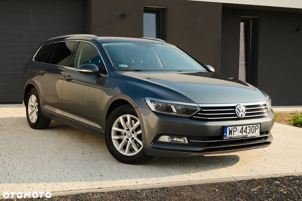 Volkswagen Passat 2.0 TDI BMT Comfortline - 11