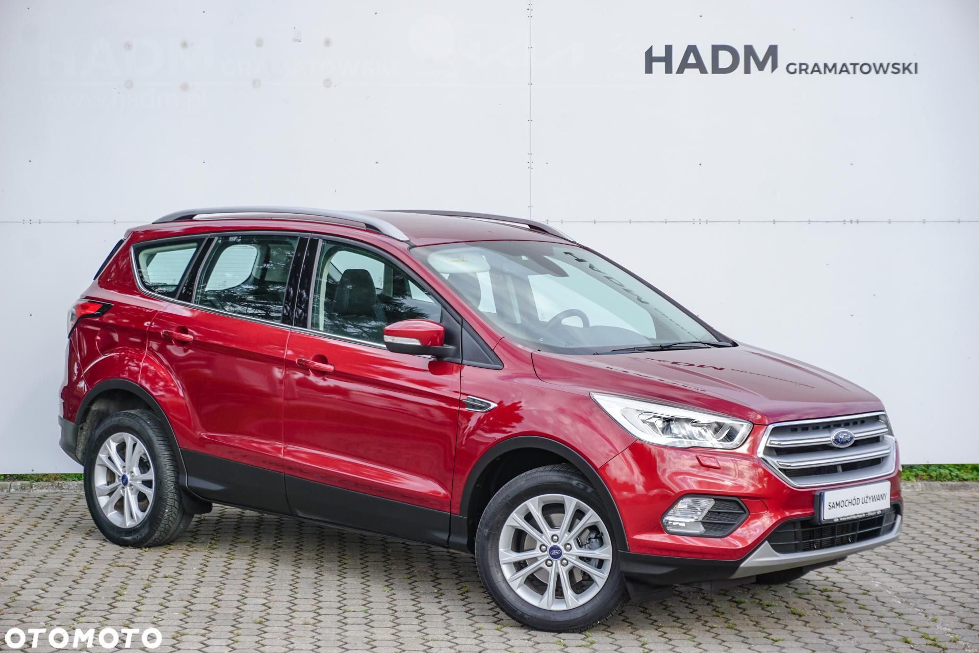 Ford Kuga - 1