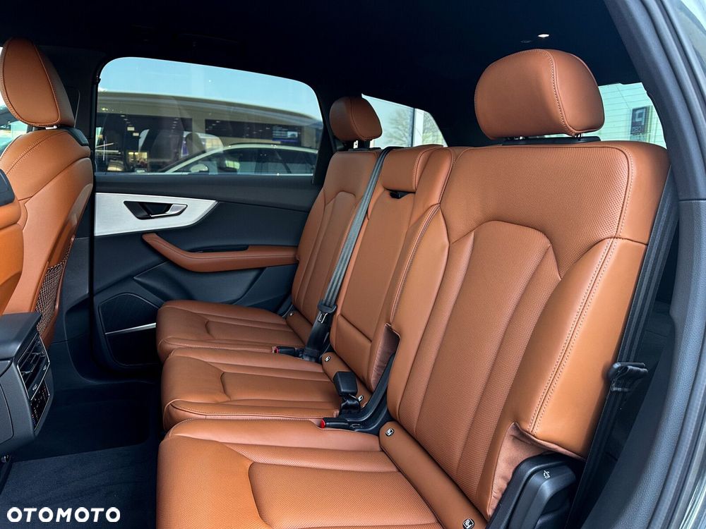 Audi Q7 - 39