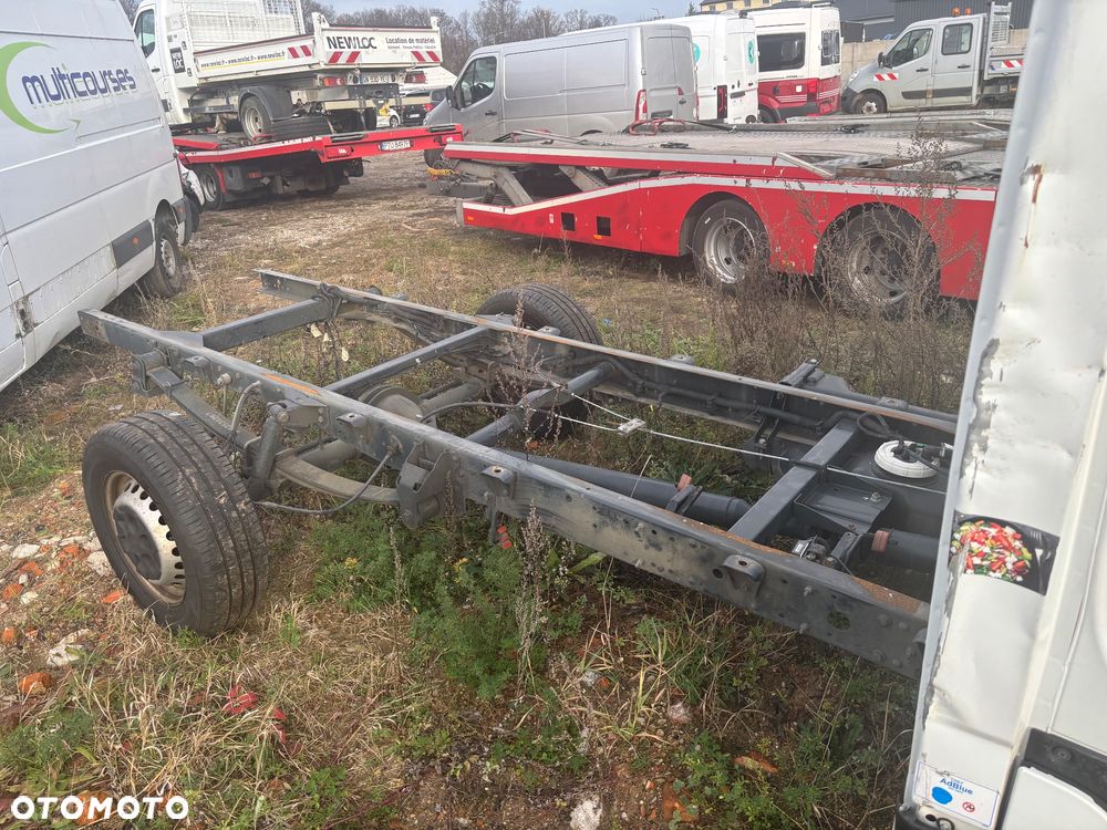 Iveco Daily 35-S14 - 3