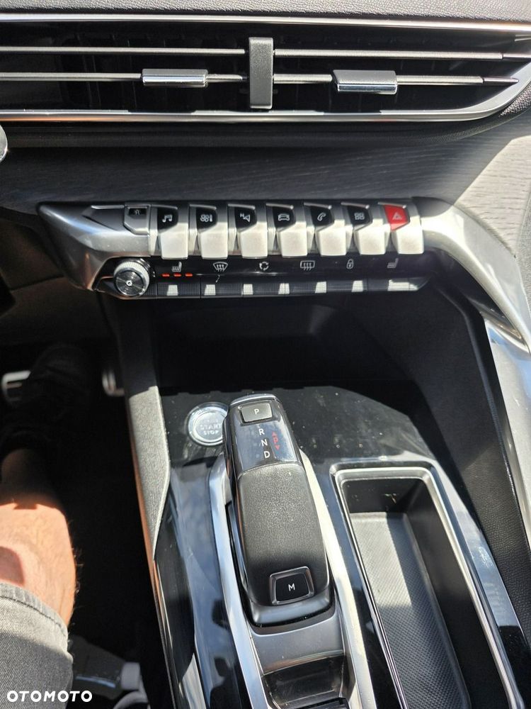 Peugeot 5008 2.0 BlueHDI GT S&S EAT8 - 24