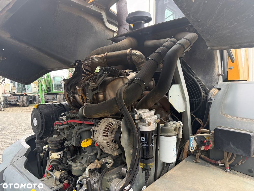 Liebherr L526 - 21