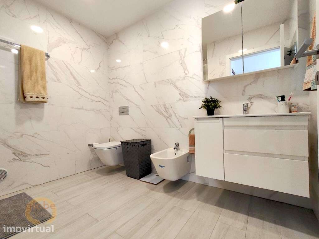 APARTAMENTO T1 C/ PARQUEAMENTO SESIMBRA - Grande imagem: 5/12