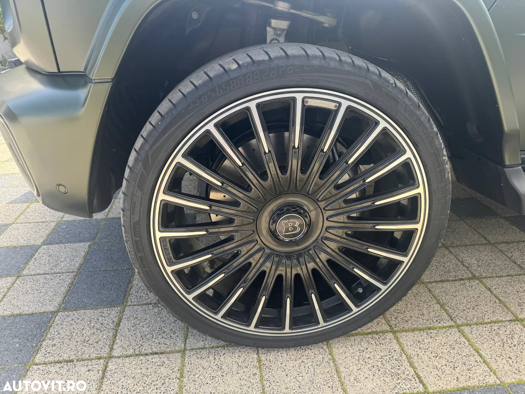 Mercedes-Benz G AMG 63 AMG Speedshift 9G-TRONIC - 24