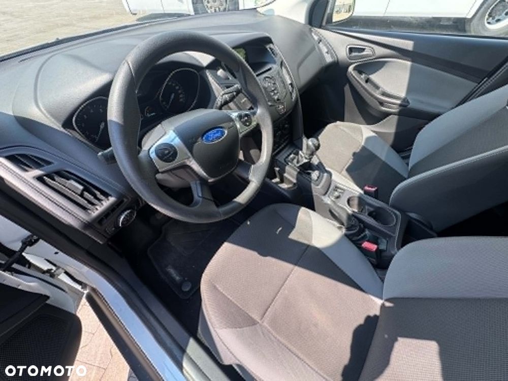 Ford Focus - 15