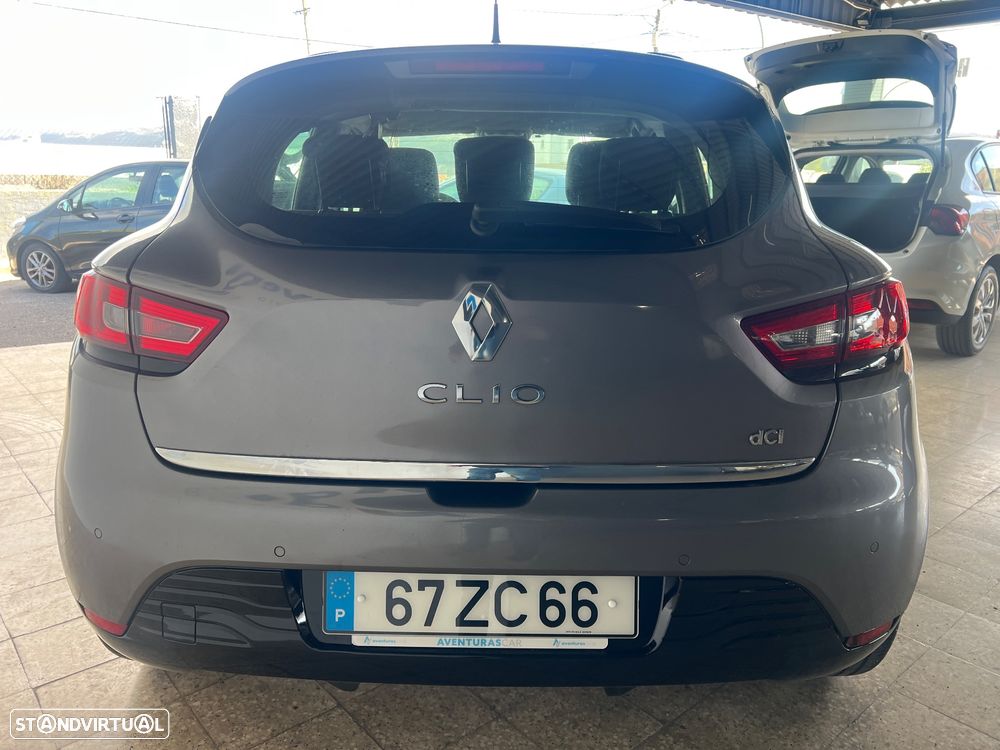Renault Clio dCi 90 Dynamique - 12