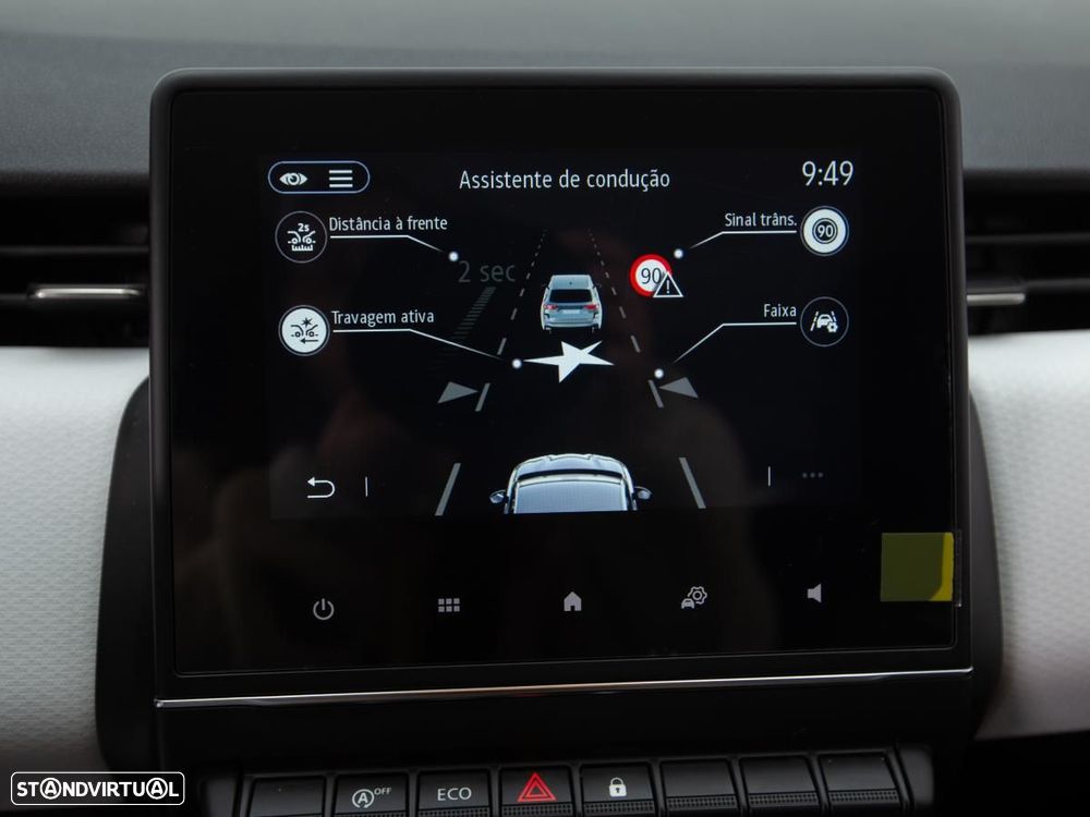 Renault Clio 1.0 TCe Evolution Bi-Fuel - 24