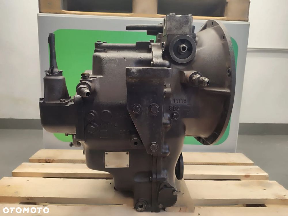 Skrzynia biegów 131152 Case 580SLE Carraro - 7