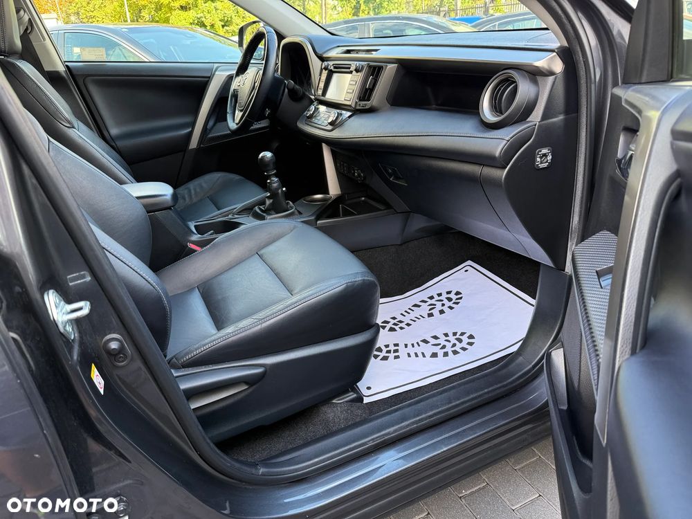 Toyota RAV4 2.0 Prestige - 17
