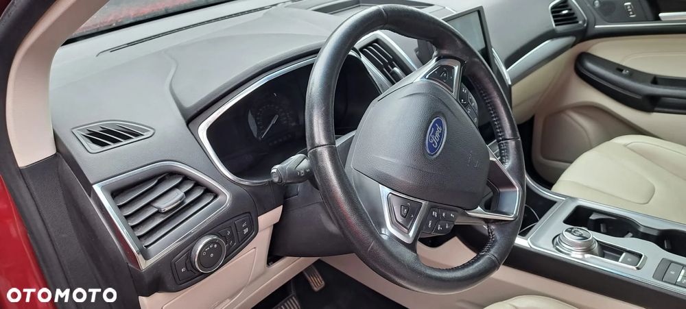 Ford Edge - 36