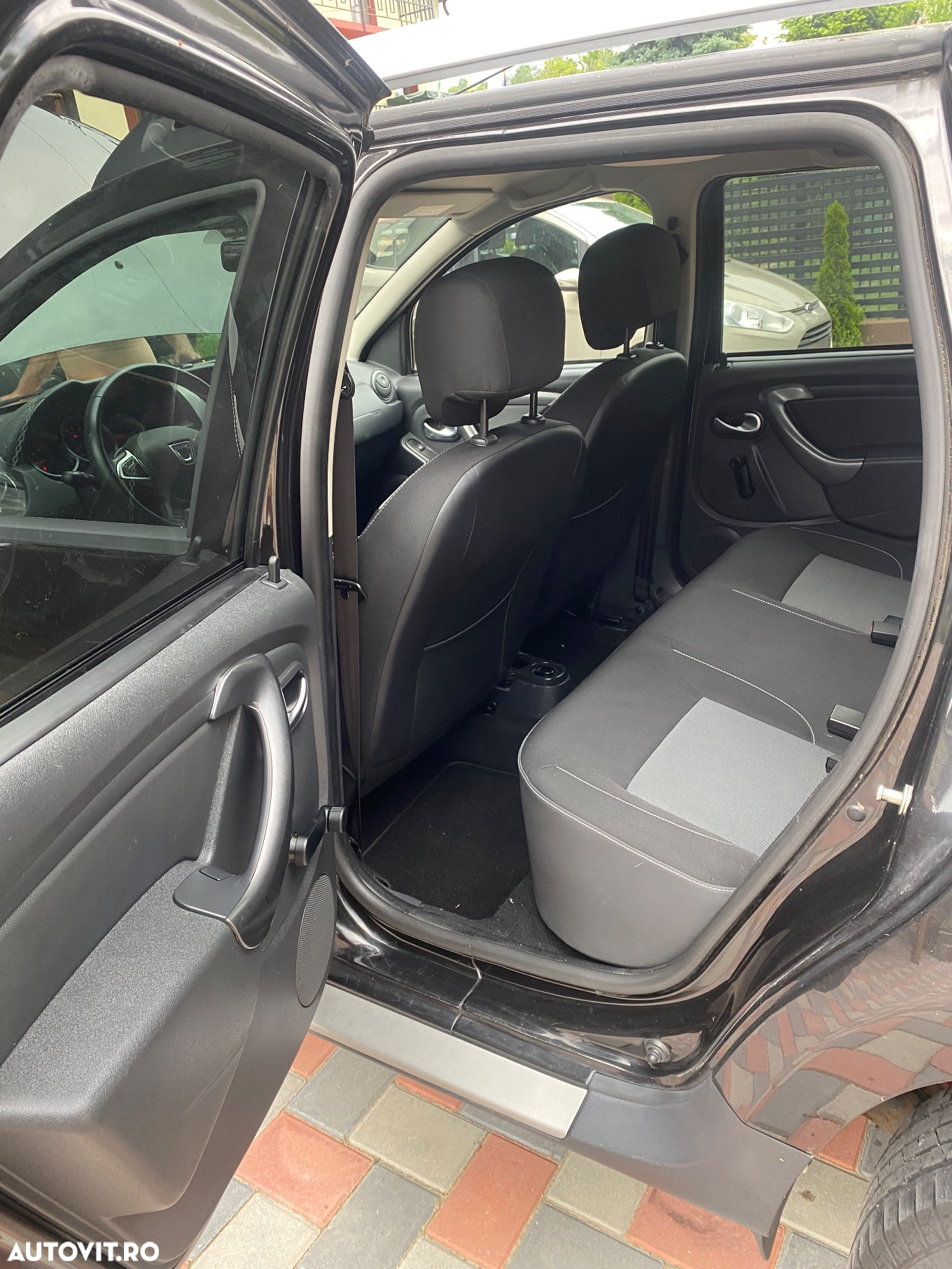 Dacia Duster 1.5 dCi 4x2 Laureate - 17