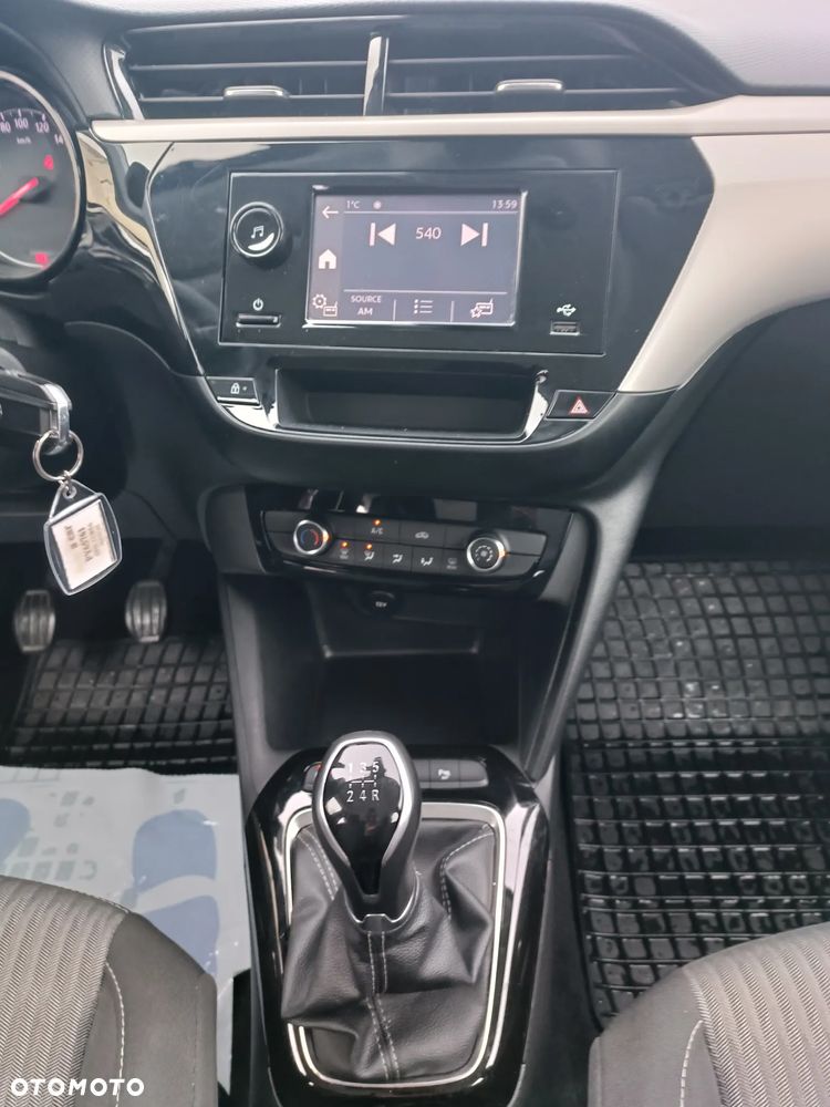 Opel Corsa 1.2 Business S&S - 9