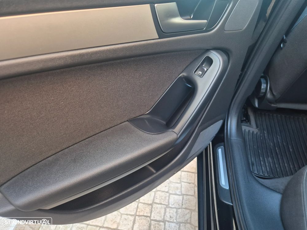 Audi A4 2.0 TDI Sport - 27