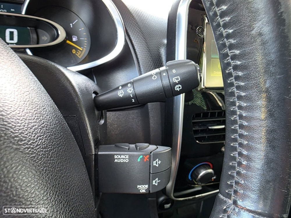 Renault Clio Sport Tourer 1.5 dCi Limited - 20