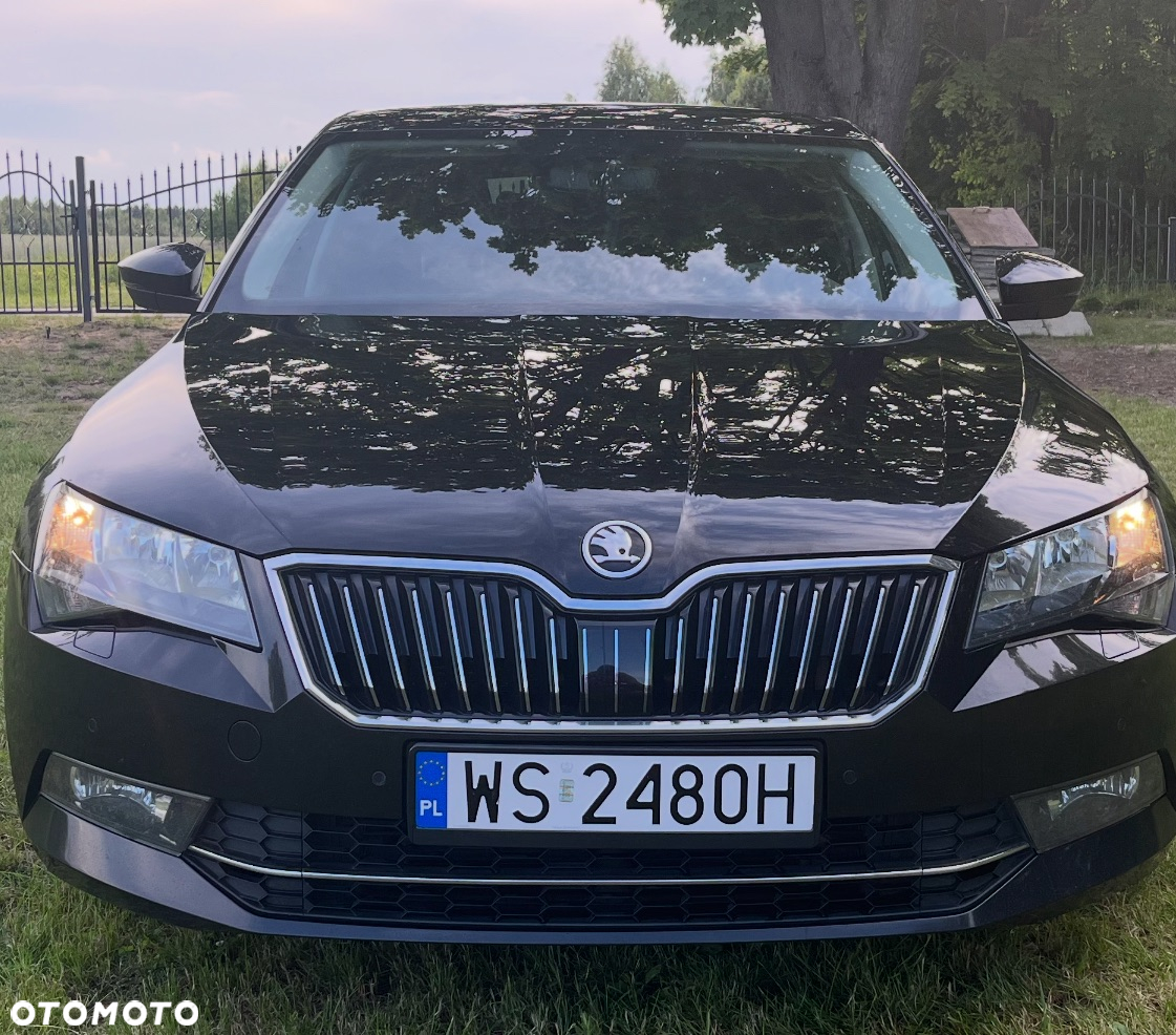 Skoda Superb 1.6 TDI Ambition - 6