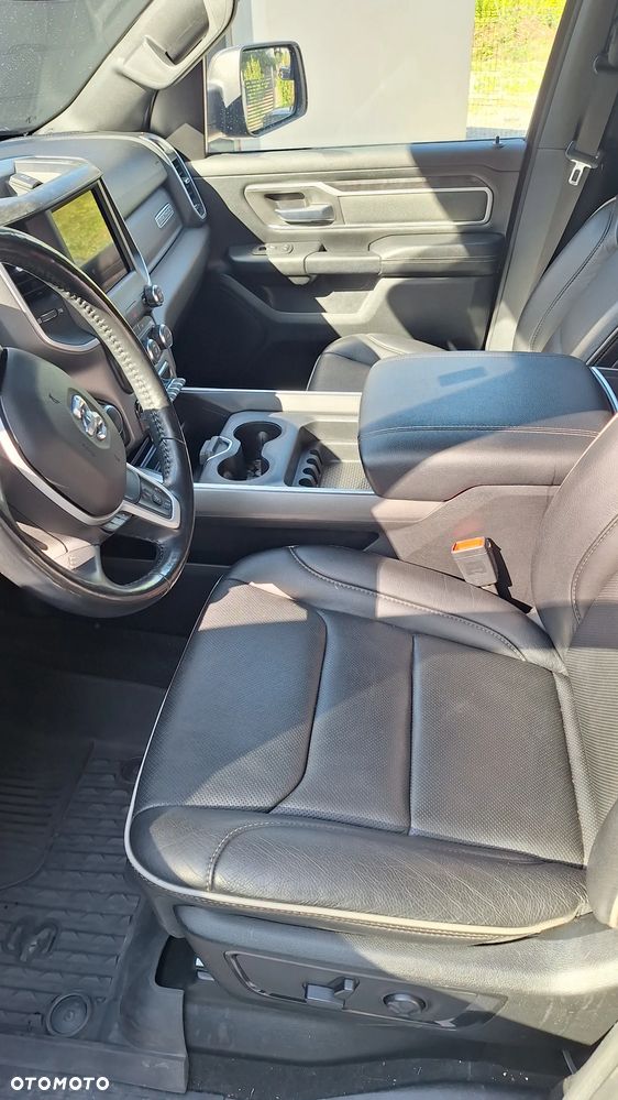 RAM 1500 5.7 Crew Cab Bighorn - 15