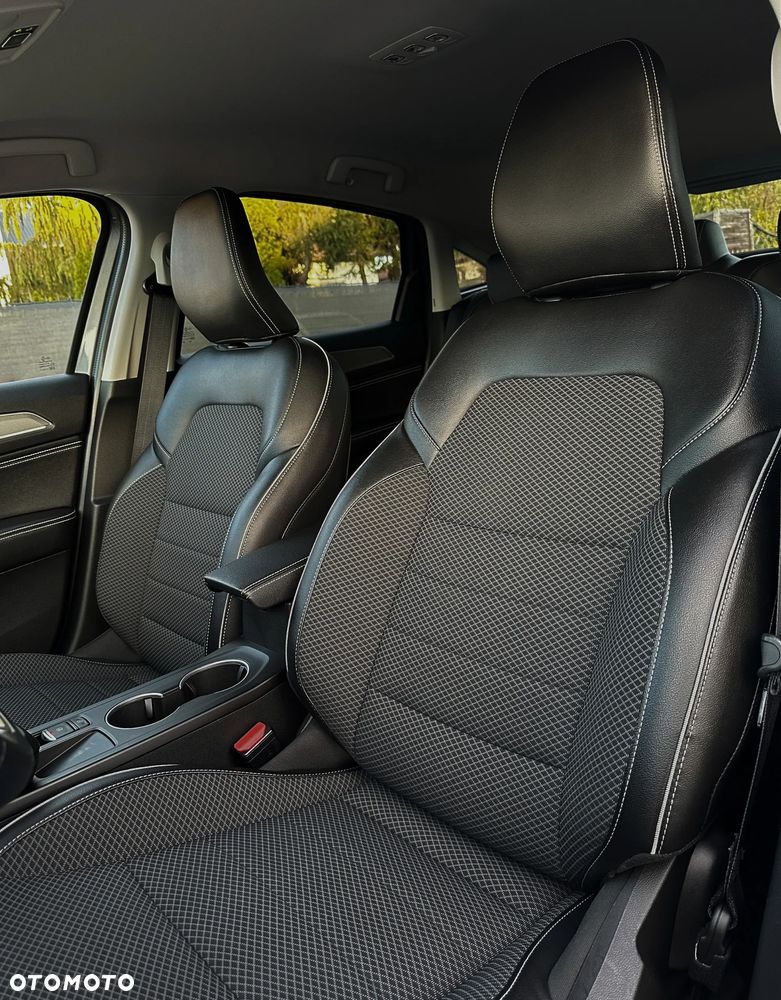 Renault Arkana 1.6 E-TECH E-Tech Engineered MMT - 23