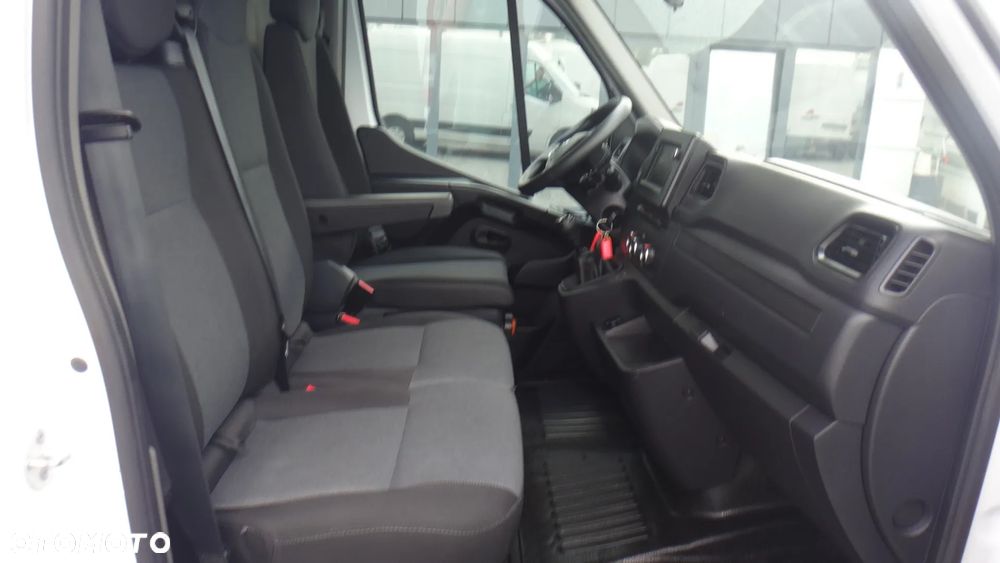 Renault Master - 9