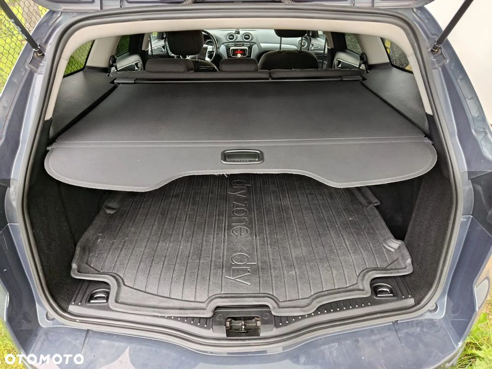 Ford Mondeo - 14