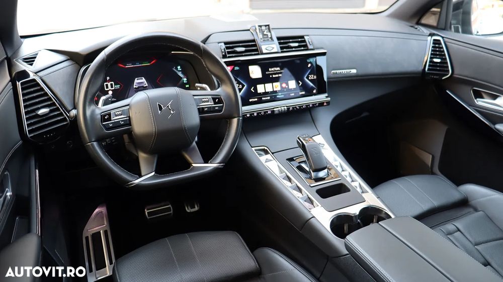 DS Automobiles DS 7 Crossback 1.6 PHeV AWD 300 EAT8 OPERA - 19